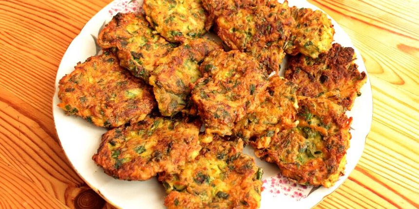 Yaz Diyeti Yapanlara Pratik Yaz Lezzeti Sebzeli Mücver Tarifi! Kilo Almak Derdi Bitti! Yediğinizde Zayıflamış Hissedeceksiniz