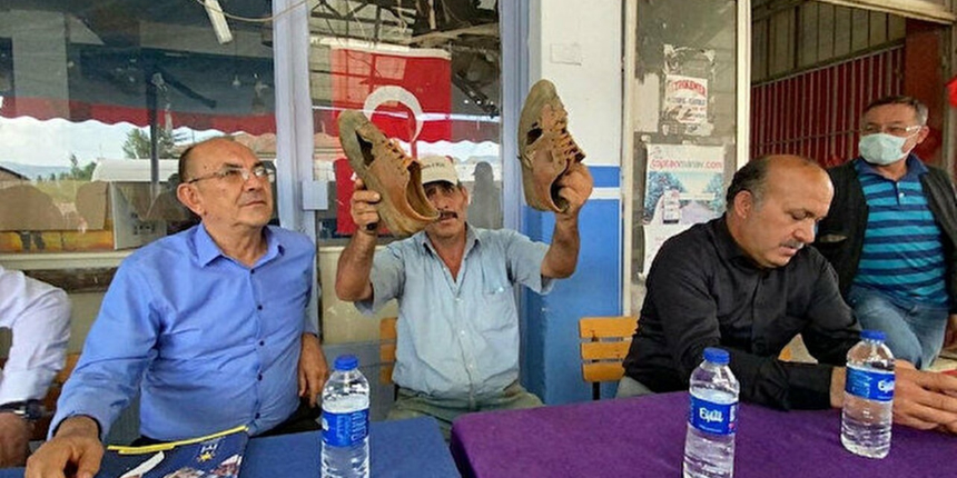 İYİ Parti'nin yeni oyunu! 'Ayakkabısı delik' denilen vatandaş varlıklı çıktı!