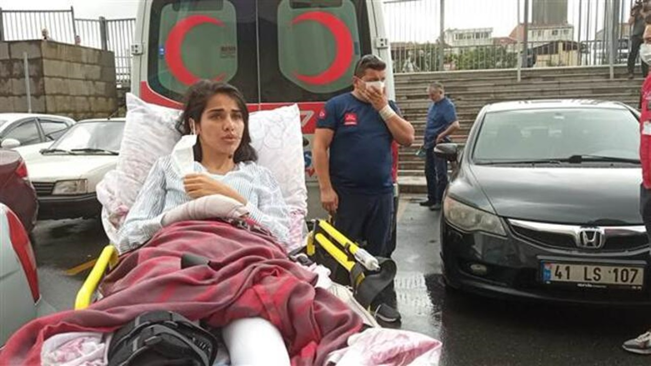 Eşinin kurşun yağmuruna tuttuğu Sabiha, duruşmaya sedyeyle geldi: Ayaklarımı geri istiyorum