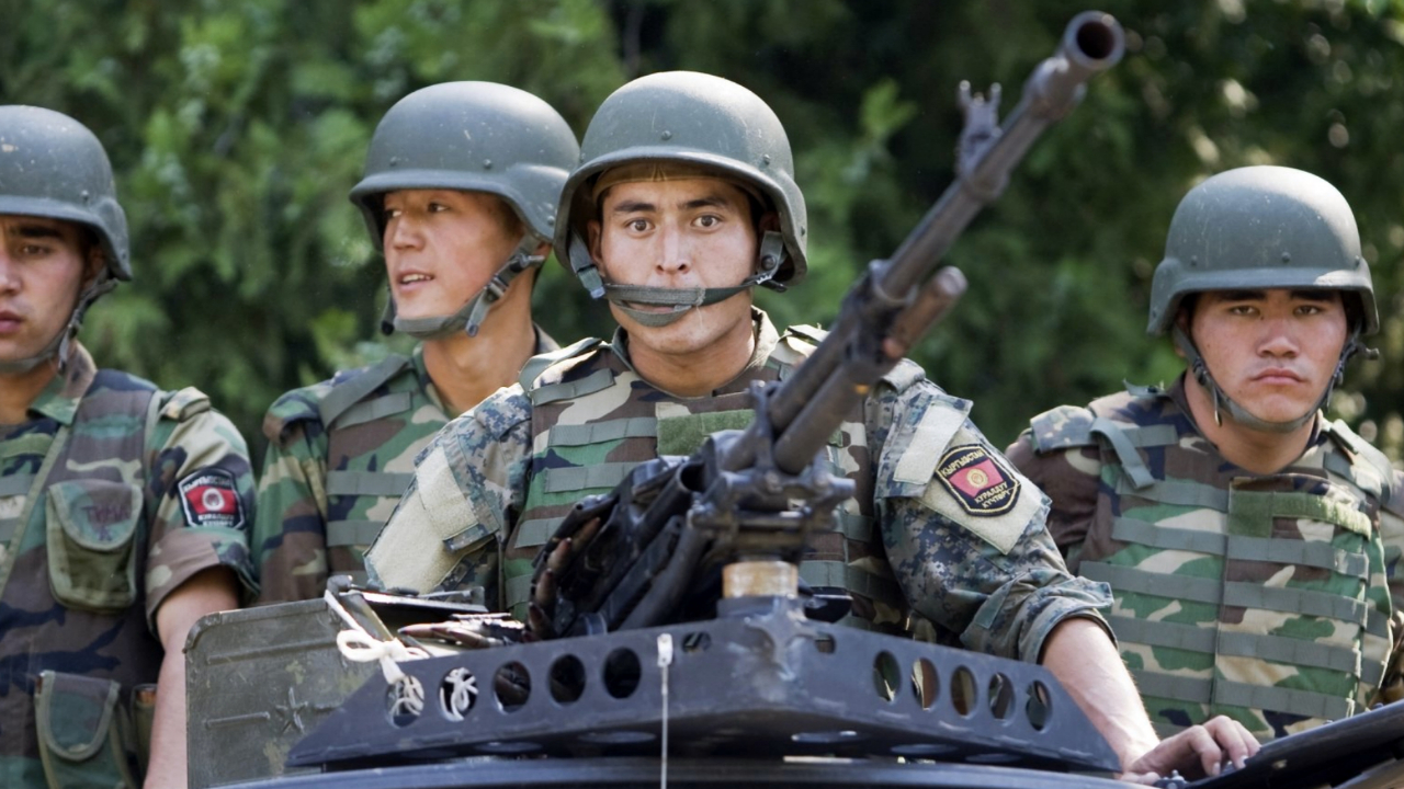 Kırgızistan ve Tacikistan sınırındaki askerler arasında çatışma çıktı!