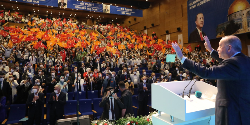 Erdoğan Diyarbakır'da: Dicle'nin kuzularını çakallara kaptırmamak için çalışıyoruz