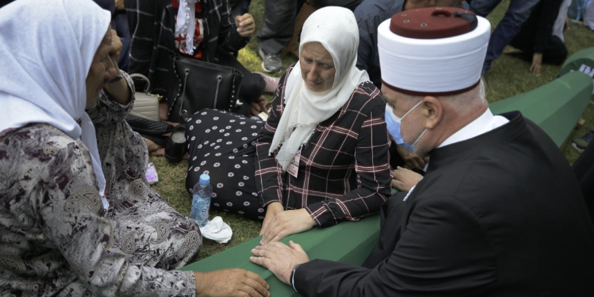 Aradan geçen çeyrek asır gözyaşlarını dindirmedi