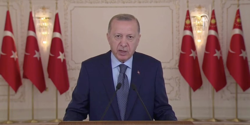 Cumhurbaşkanı Erdoğan'dan Srebrenitsa soykırımı mesajı: Unutmuyor, unutturmuyoruz!