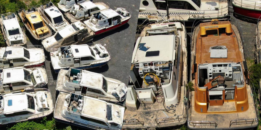 Jet Fadıl'ın deniz taksileri çürümeye terk edildi! İstanbul’un deniz taksi mezarlığı