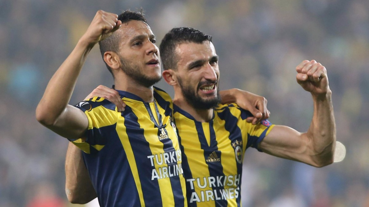Mehmet Topal resmen Beşiktaş'ta... Josef-Topal ikilisi Siyah-Beyazlı formayla buluştu