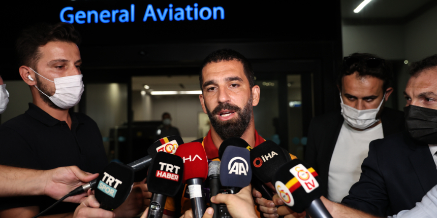 Arda Turan: İnsan haklarına aykırı tavırla karşılaştık