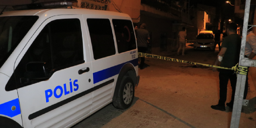 Husumetlilerin kavgası kanlı bitti: 15 yaşındaki çocuk kafasından vuruldu