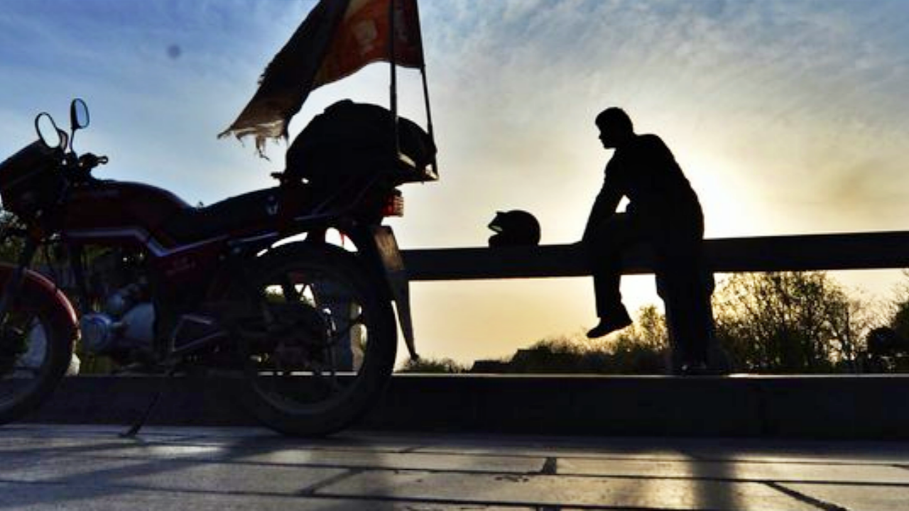 Baba, motosikletiyle 500.000 km yol gitti: 24 yıl sonra oğlunu buldu!
