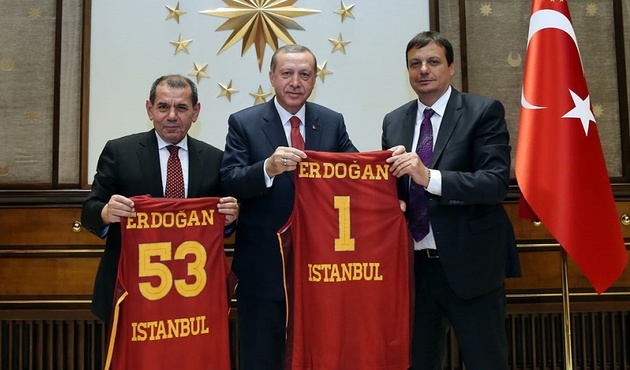 Cumhurbaşkanı Erdoğan'dan Galatasaray'a tarihi öneri!