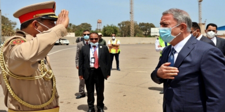 Libya için kritik görüşme: Hulusi Akar, İtalyan mevkidaşıyla görüştü!