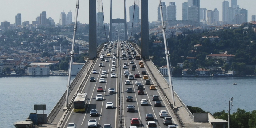 Kurban Bayramı'nda köprü ve otoyollar ücretsiz olacak