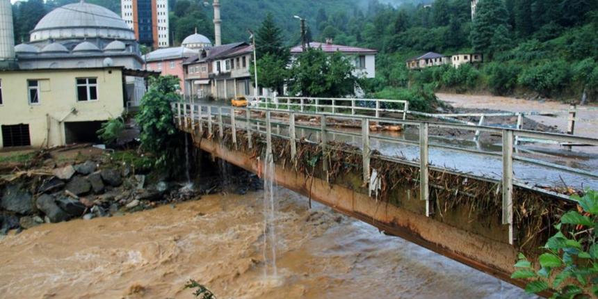 Rize’de felaketin boyutu gün ağarınca ortaya çıktı