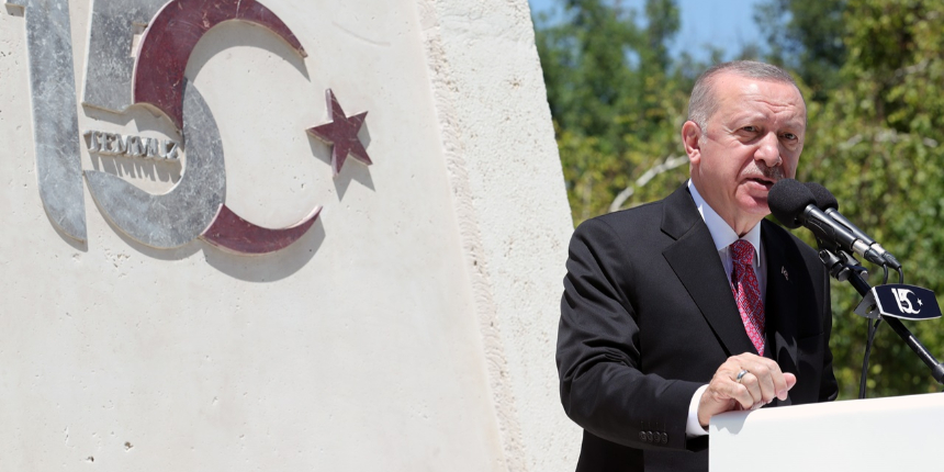 Erdoğan: Bu millet Türkiye'nin geçilmez olduğunu tüm dünyaya göstermiştir