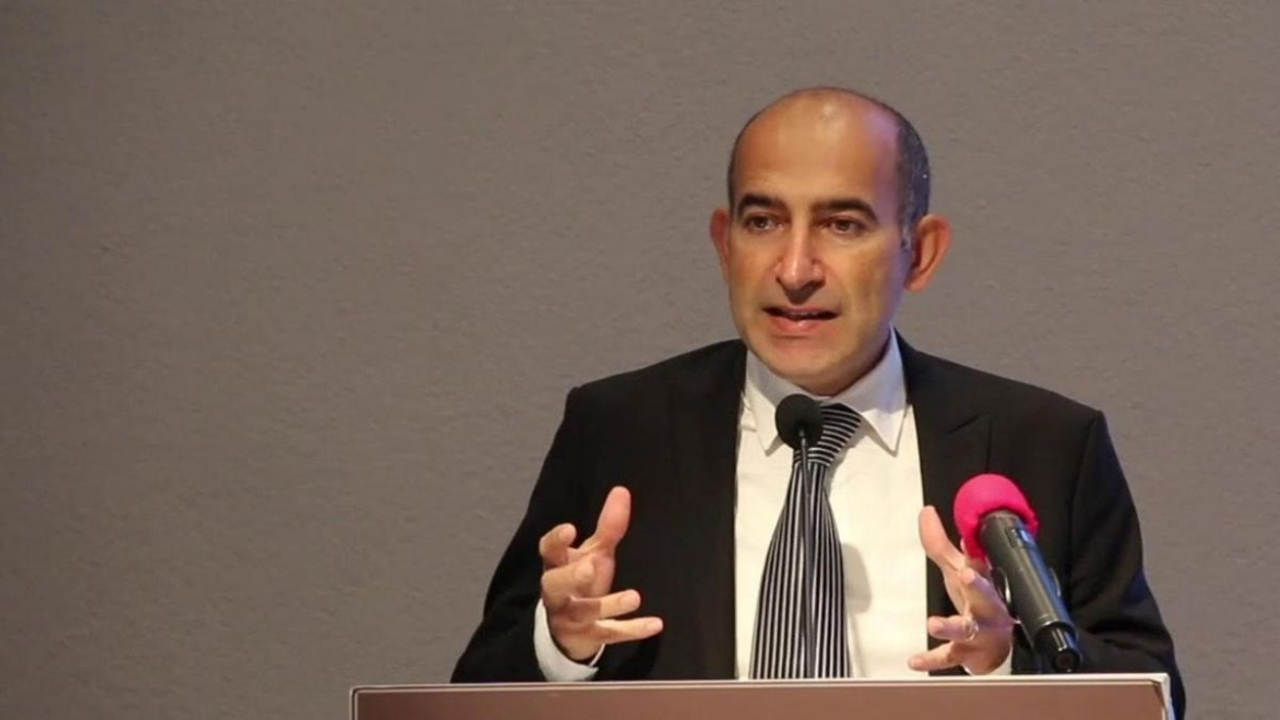 Görevden alınan Melih Bulu'dan flaş hamle