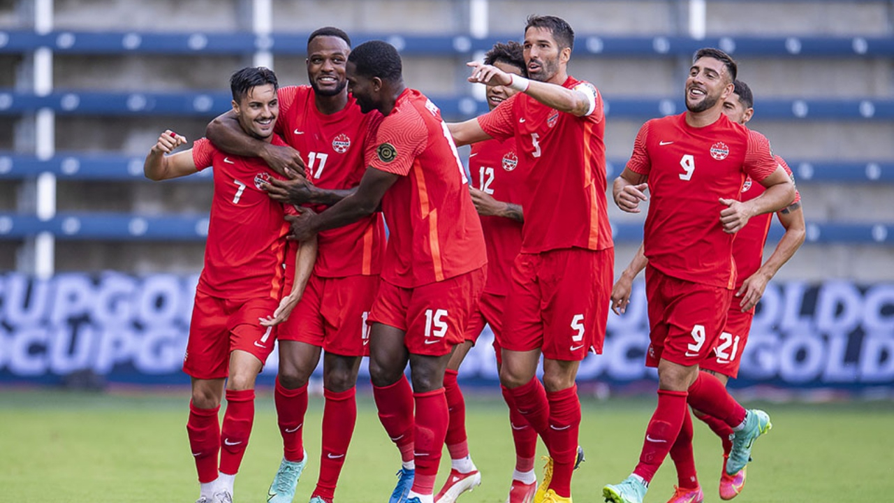 Gold Cup'a damga vuran Cyle Larin, Kanada Milli Takımı'nın tarihine geçti