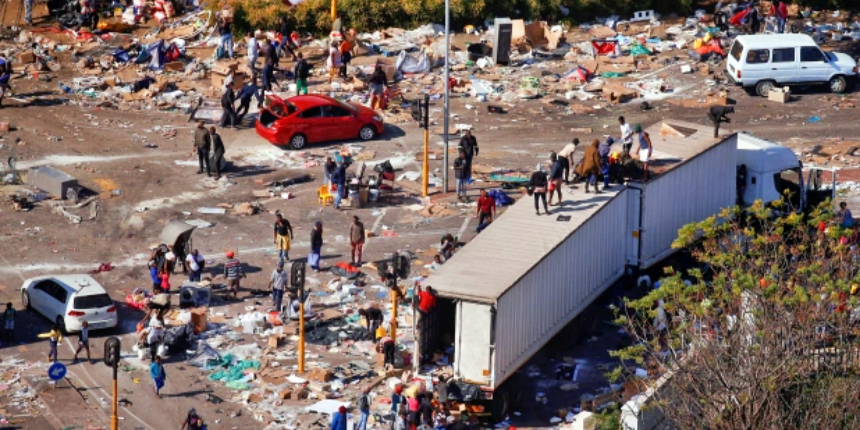 Güney Afrika 'cinneti'nde ölü sayısı 212'ye yükseldi!