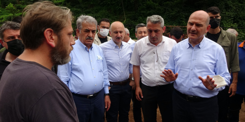 Bakanların sel mesaisi sürüyor