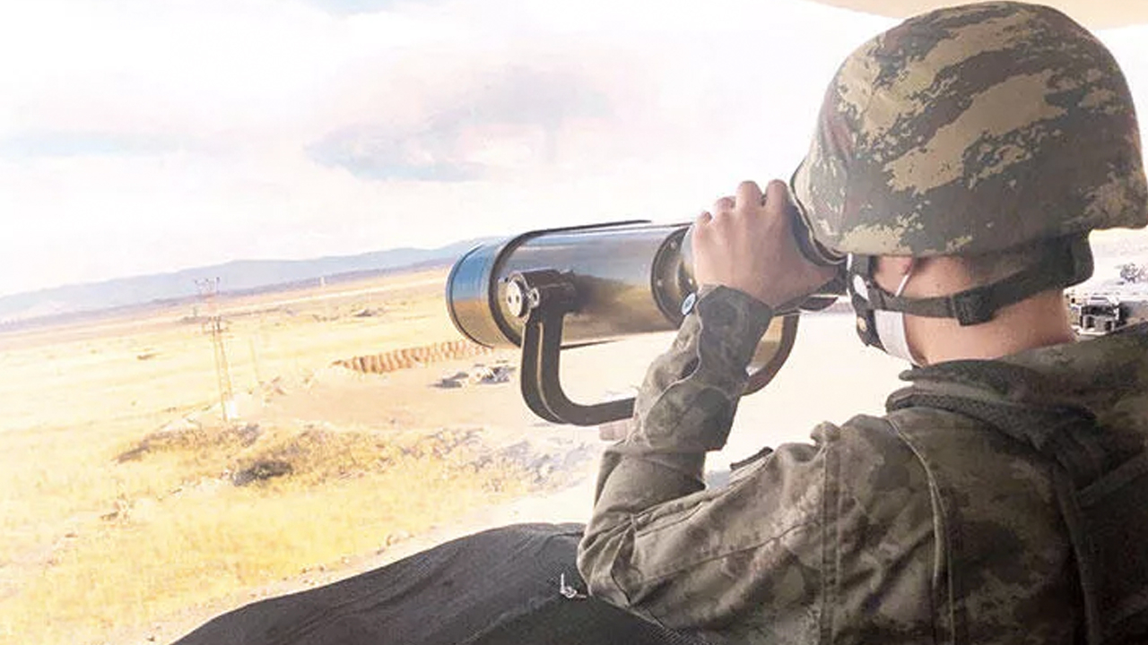 Afgan göçüne karşı komandolar sınırda kuş uçurtmuyor