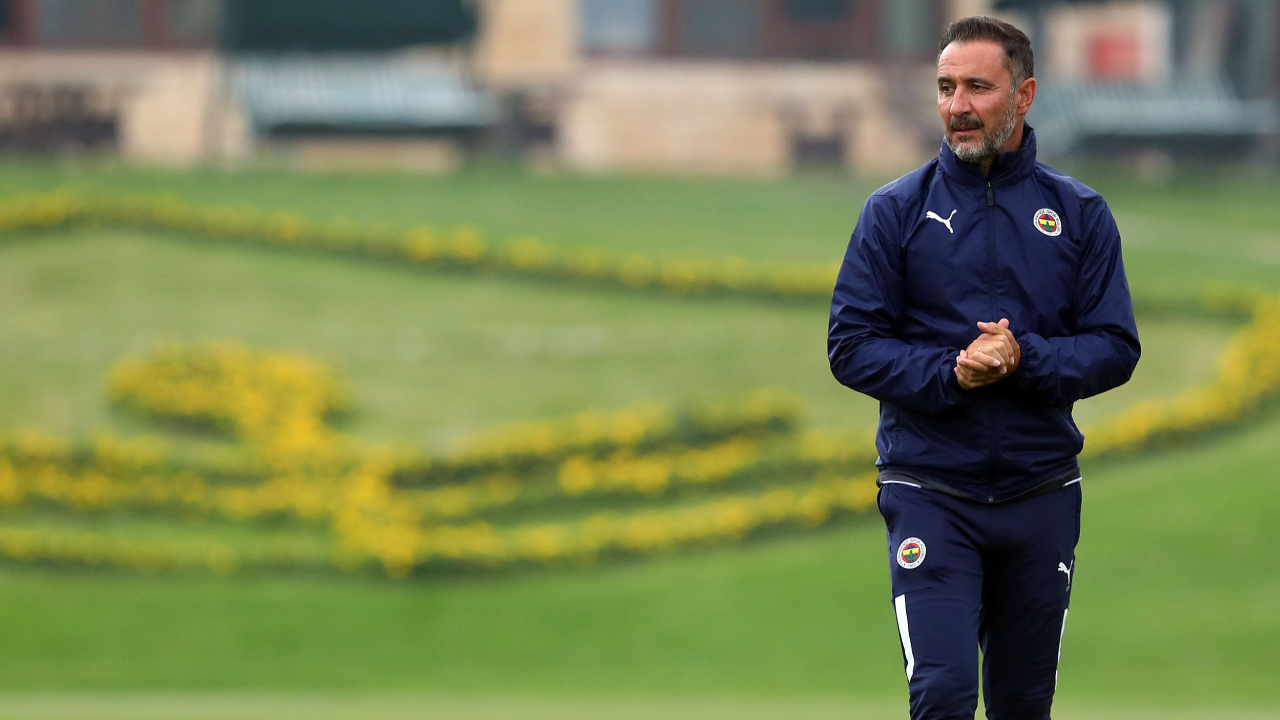 Fenerbahçe Teknik Direktörü Vitor Pereira, takımdan gönderilecek 5 ismi belirledi