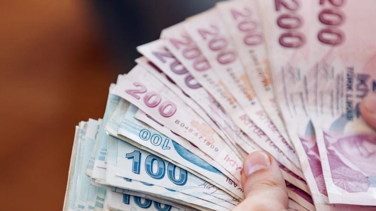 Milyonların beklediği zam pazarlığı bugün başlıyor! İşte masadaki talepler...