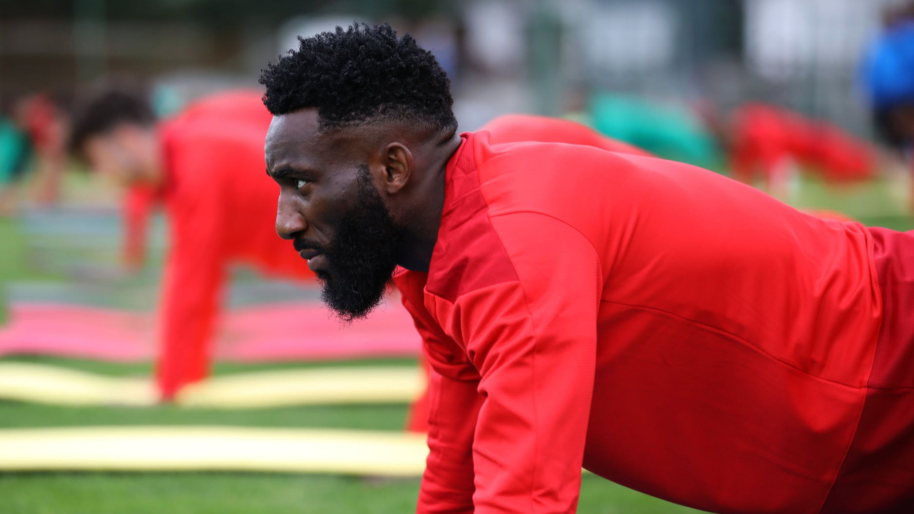 Sivasspor'da Aaron Appindangoye şoku! Gabonlu stoper 6 ay sahalardan uzak kalacak
