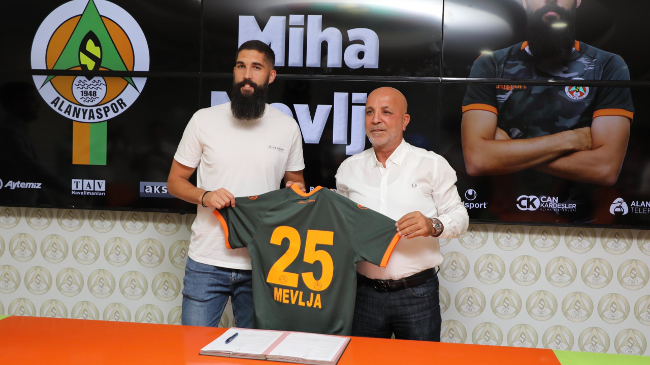 Miha Mevlja ve Famara Diedhiou, Alanyaspor'da