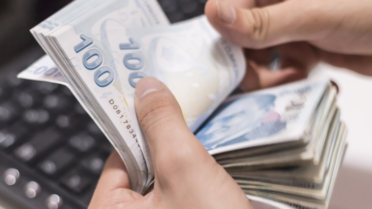 Memur maaşı zam teklifi belli oldu: İki yıl için toplam yüzde 23!
