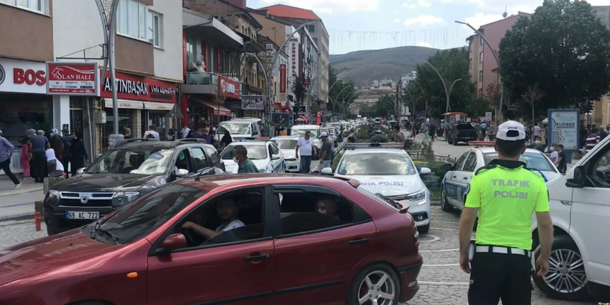Burası Türkiye'nin en az nüfuslu kenti: Bayram öncesi tarihi kalabalık