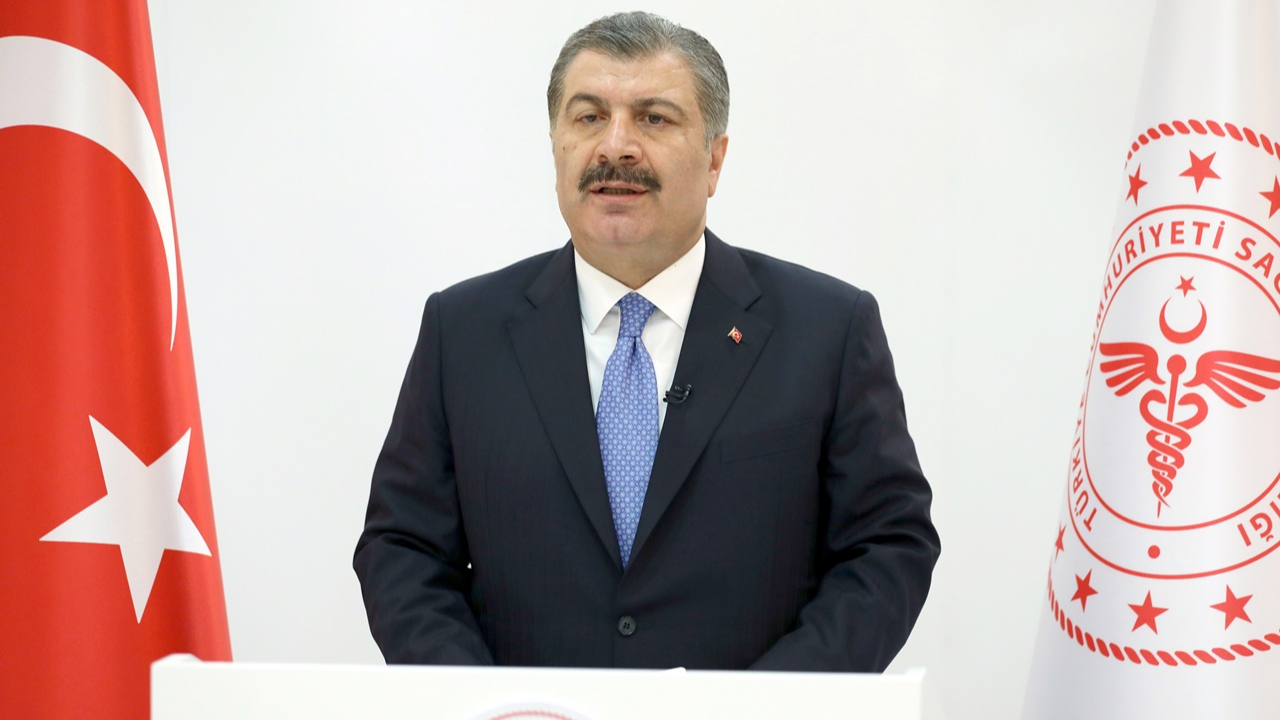 Bakan Koca'dan bayram mesajında aşı çağrısı!