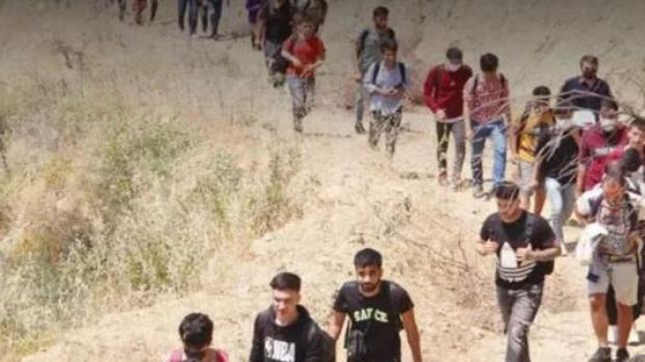 Afganların kaçak geçiş yaptığı sınırda alarm verildi! Hendek, Çit ve PÖH takviyesi yapıldı!