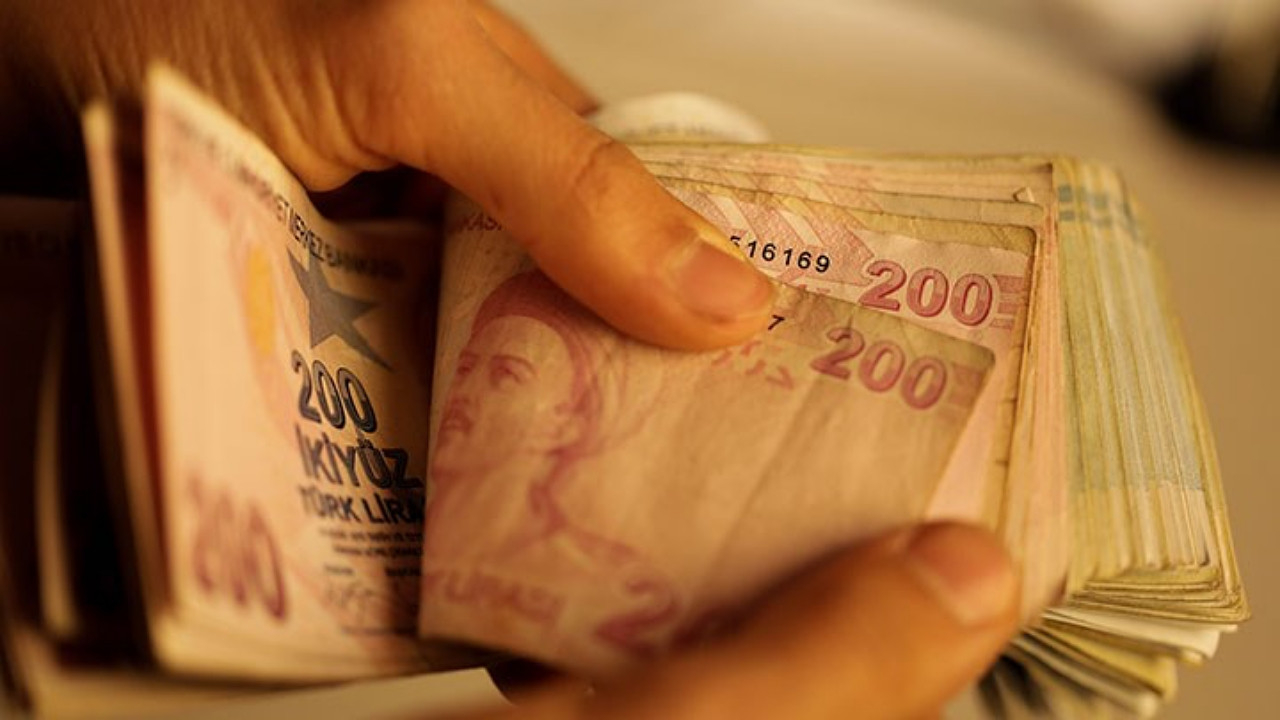5 bin TL maaşlı işe kimse başvurmayınca isyan etti: Günlerdir ilan veriyoruz ne arayan var ne soran!