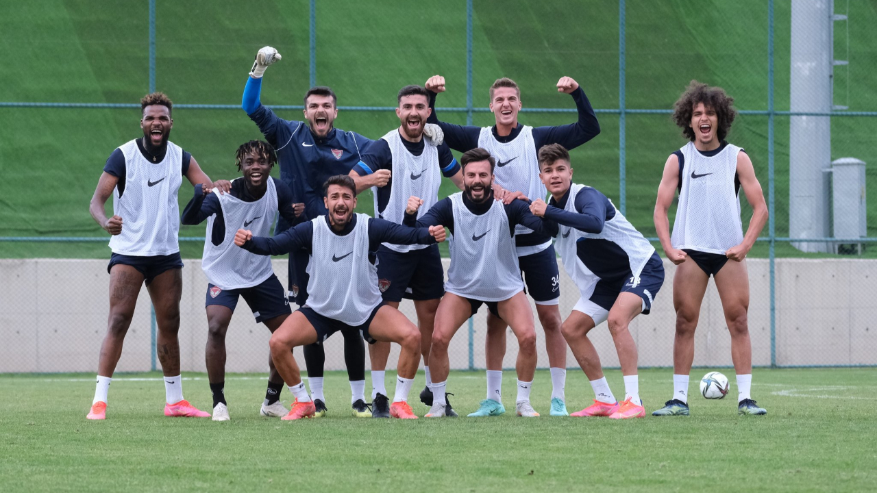 Hatayspor'dan Boupendza açıklaması... Nihat Tazearslan: Elimizde kalırsa yine gol kralı olur