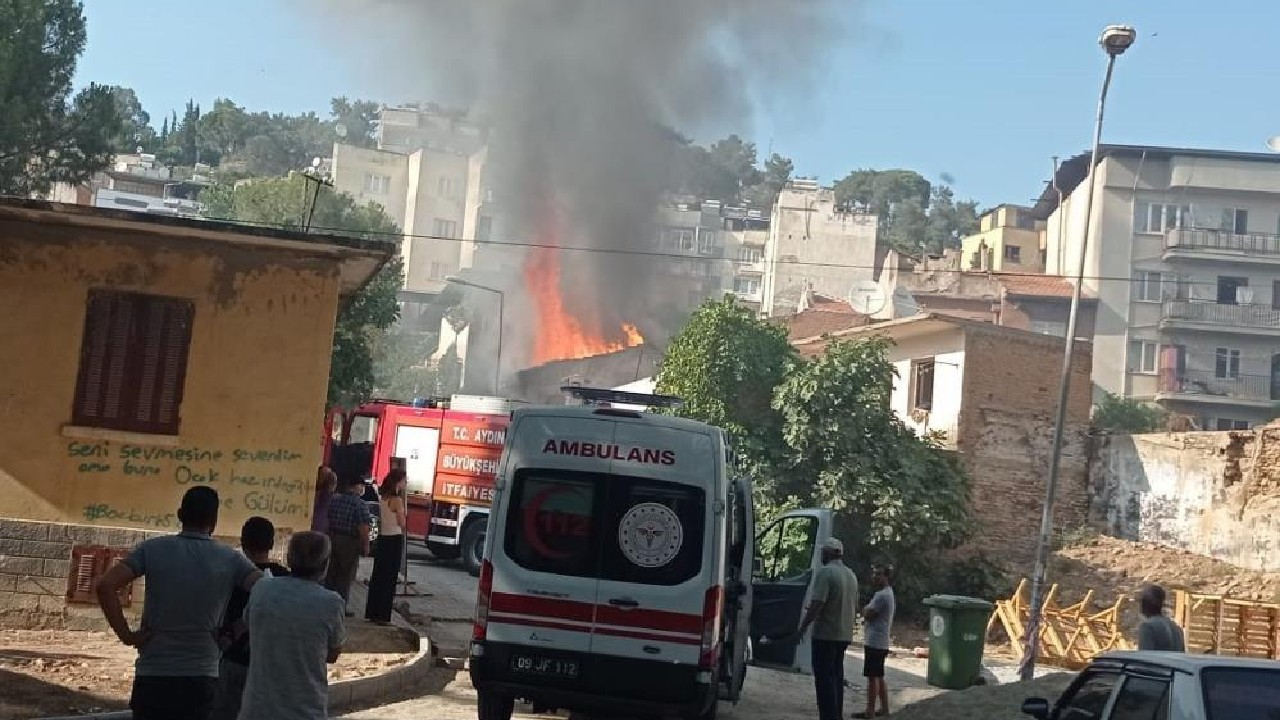 Helyum gazı ile dolum yapılan bir evde yangın çıktı