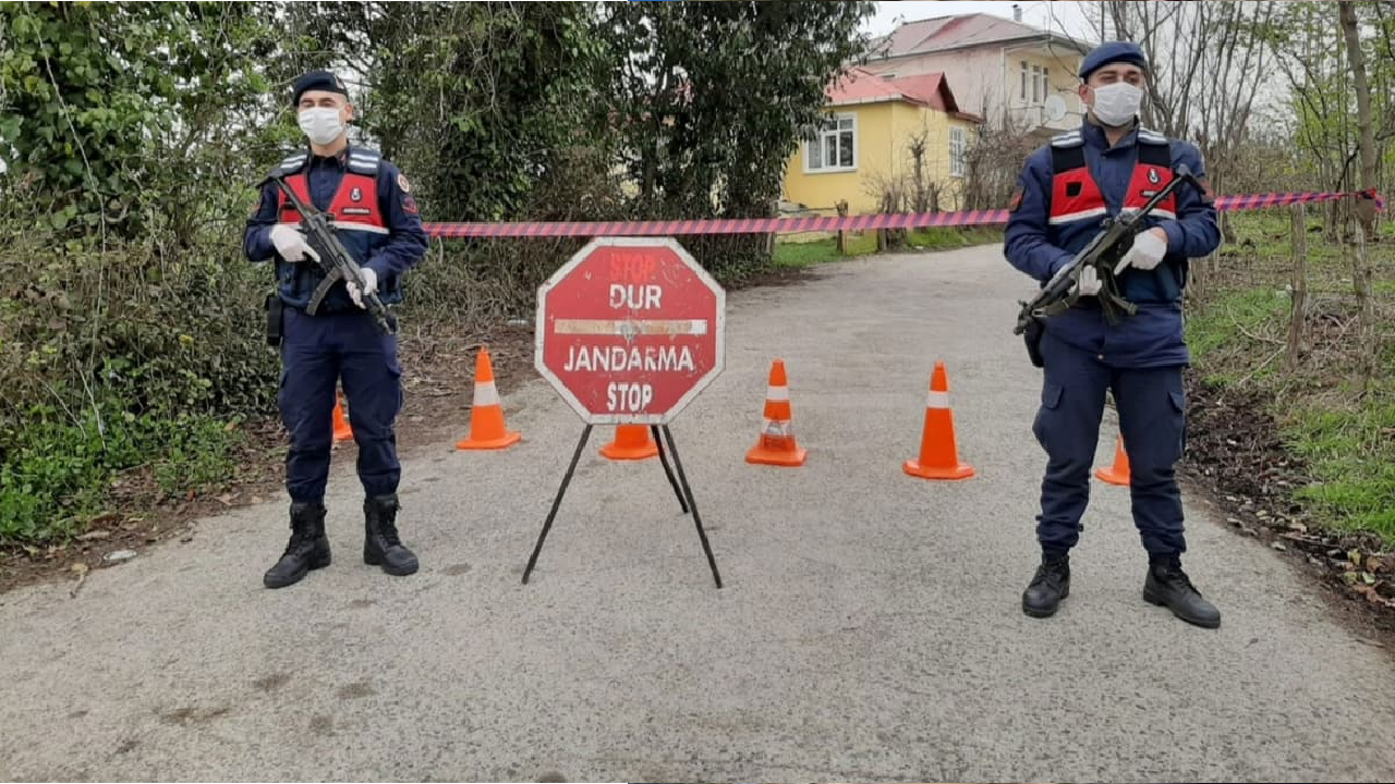 Ardahan'da bir köyde Covid-19 karantinası başlatıldı