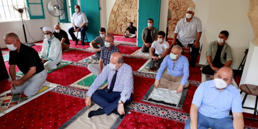 Kıbrıs için bir dönüm noktası yaşandı: Maraş'ta cuma namazı kılındı!