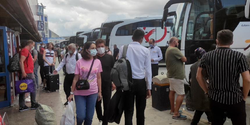 15 Temmuz Demokrasi Otogarı'nda dönüş yoğunluğu!