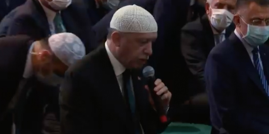 Cumhurbaşkanı Erdoğan'dan Ayasofya mesajı: "Bizlere bu günleri gösteren Rabb'imize hamdolsun"