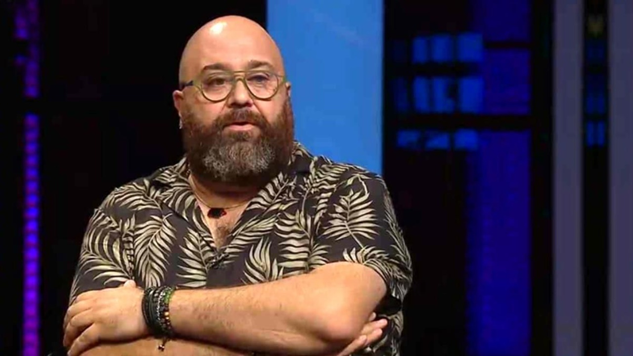 Somer Şef milletle alay etti! Tatil mekanlarının yüksek yemek fiyatını az buldu!