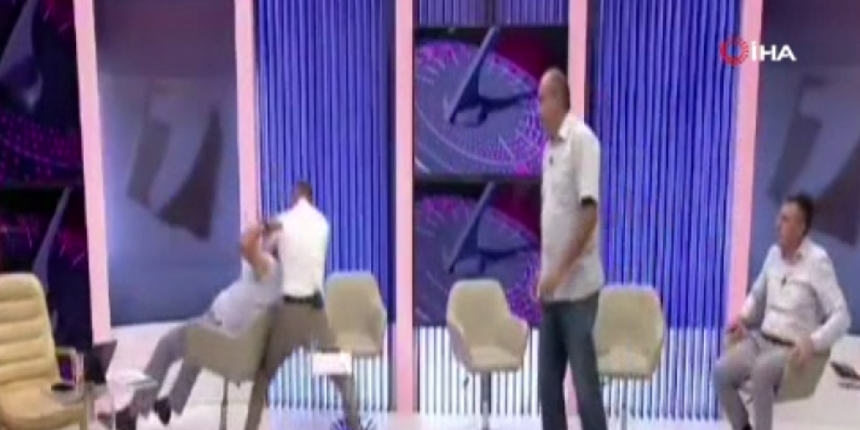 Canlı yayında şok! Yumruk yumruğa kavga ettiler