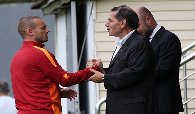 Galatasaray yönetimi, futbolculardan alacaklı çıktı!