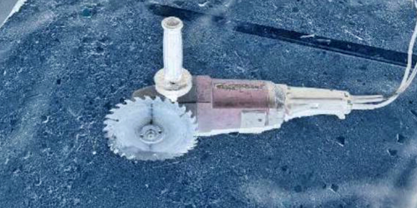 Ağacı keserken elinden kayan elektrikli testereyle boğazını kesti!