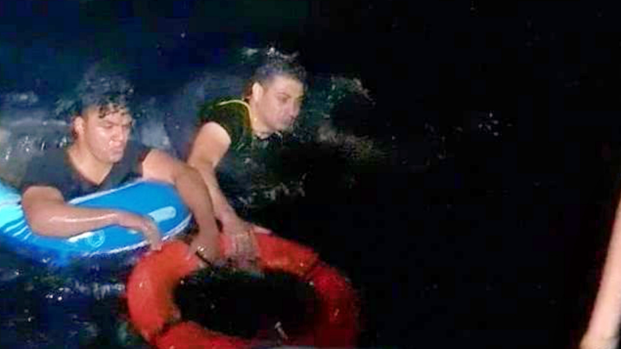 Deniz yatağıyla gece karanlığında Yunanistan'a gitmeye çalıştılar!