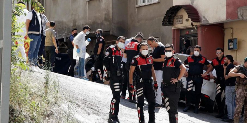 Beyoğlu'nda 4 akrabasını öldüren dünürün ilk ifadesi ortaya çıktı: Ölmemek için öldürdüm