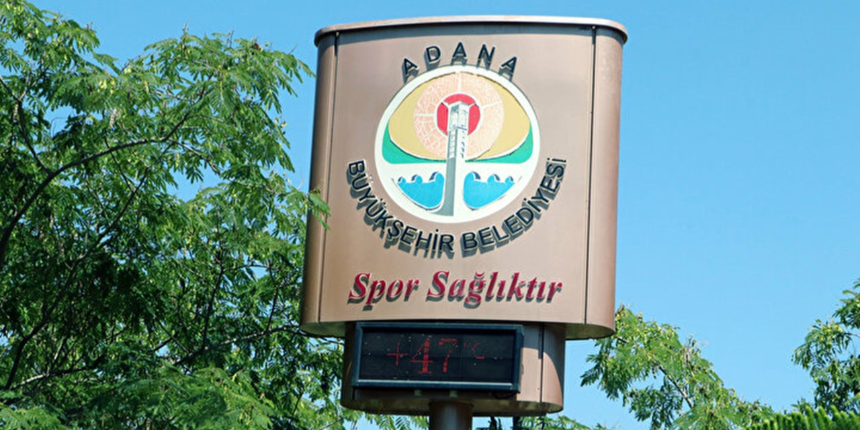 Adana adeta yanıyor: Termometreler 47 dereceyi gösterdi