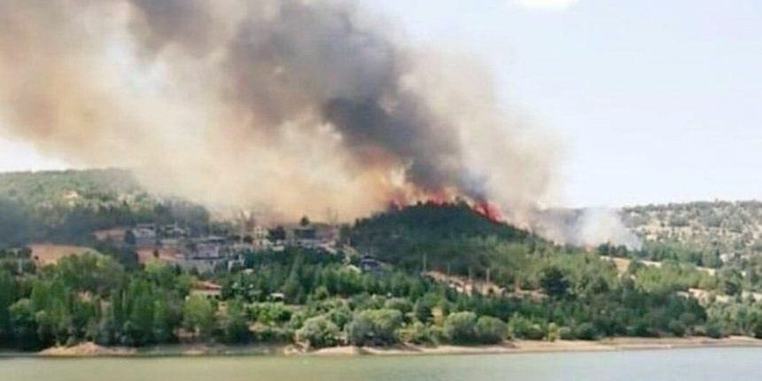 Üst üste güzel haberler geldi: 107 yangın kontrol altında 2 ildeki 5 yangın devam ediyor