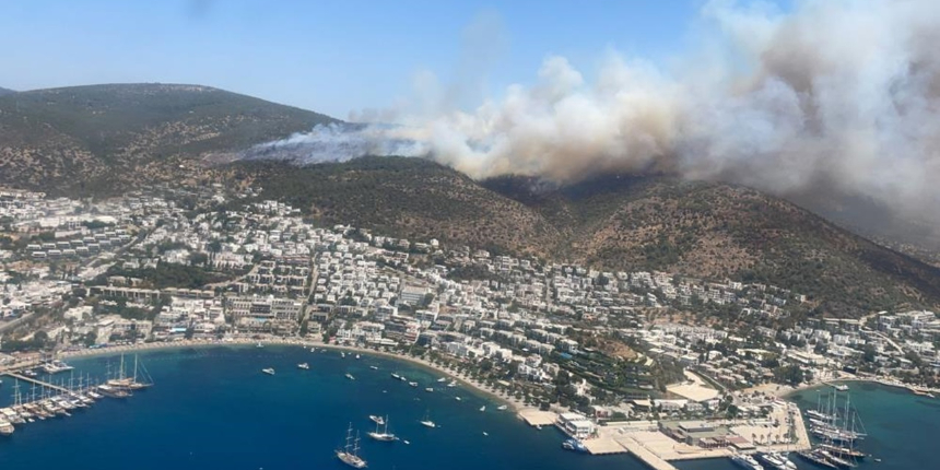 Bodrum'da alevler kısa sürede büyüdü! Yerleşim yerlerine anons yapılıyor!