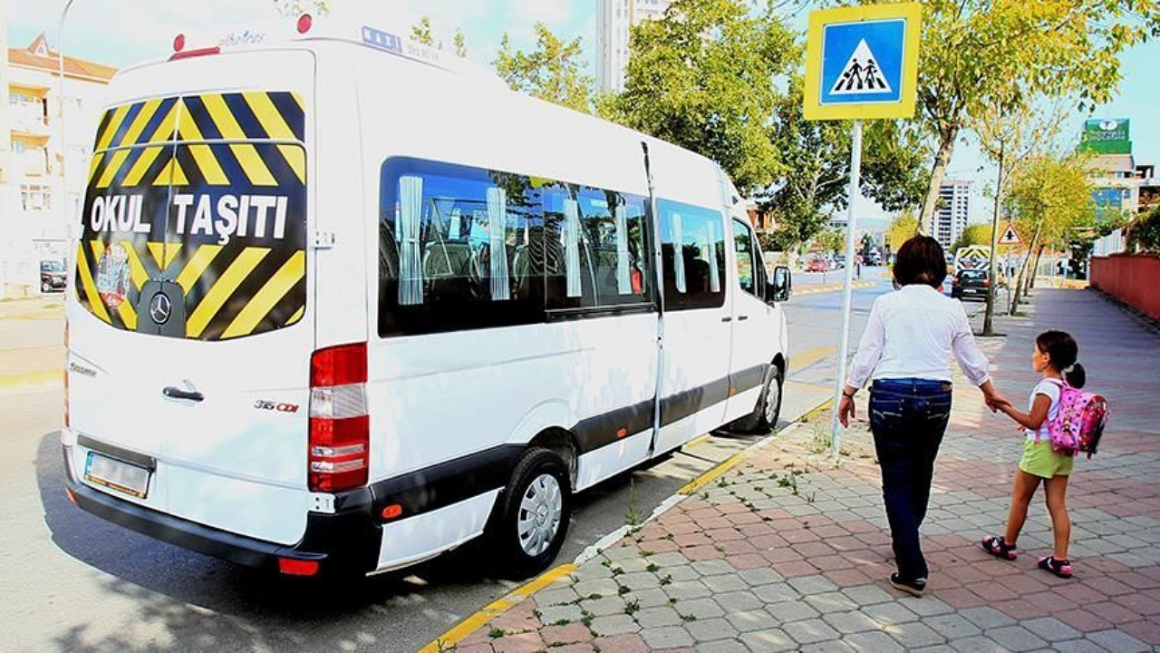 Veliler dikkat: İstanbul'da okul servisi ücretleri belli oldu!