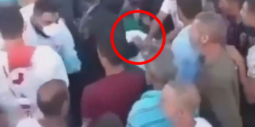 Öldü zannedilen adam kendi cenazesinde dirildi! Tüyler ürperten anlar kamerada...