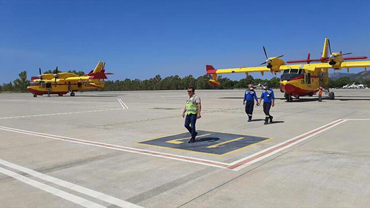 İspanya'dan yardım için geldi: Yangın söndürme uçakları faaliyete başladı