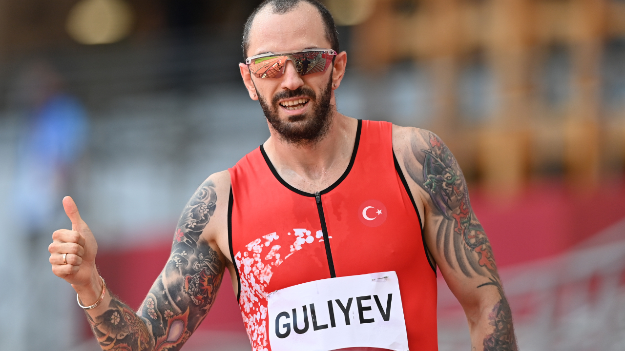Dünya şampiyonu milli atlet Ramil Guliyev Tokyo 2020'de yarı finali geçemedi